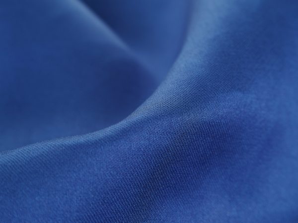 Conheça as vantagens do tecido poliéster