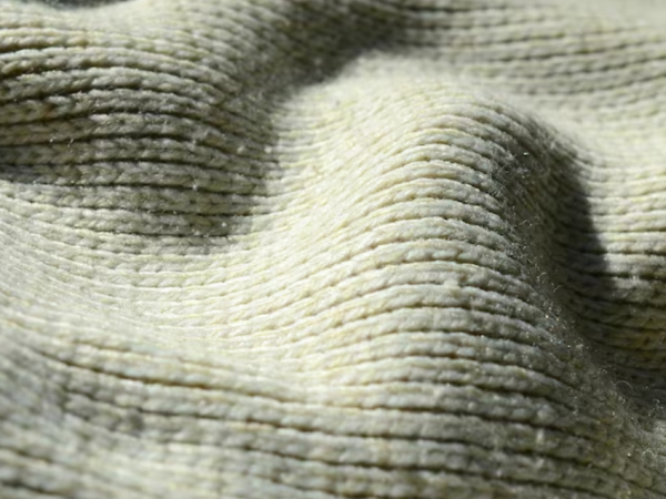 Por que a Malha Penteada 100% Algodão é a Escolha Certa para Peças que Duram e Oferecem Conforto Superior?